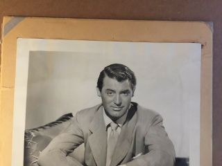 Cary Grant Very Rare Early Vintage Autographed 8/10 From 1944 2