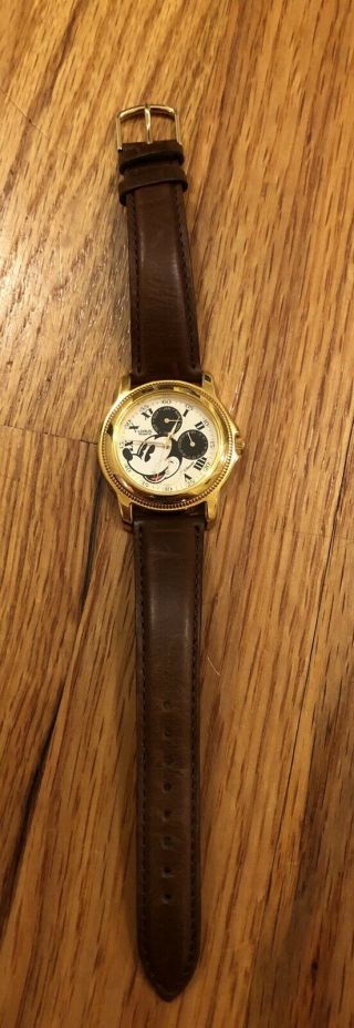 RARE VINTAGE Lorus Mickey Mouse Chronograph Watch Gold 7