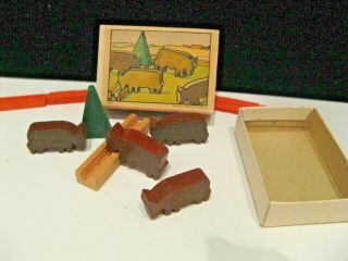 VTG JURI WEST GERMAN MATCHBOX MINI WOOD TOY ANIMALS CATTLE COWS - EXC 4