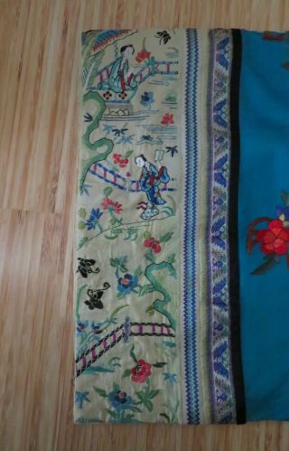 OLD CHINESE EMBROIDERED SHORT ROBE - - - - - - - - - - - - - - - - - 4