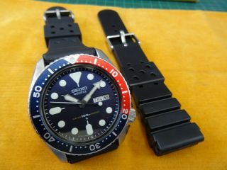 Vintage Seiko 1982 Pepsi Quartz Diver 150m Module 7548 - 700b Great