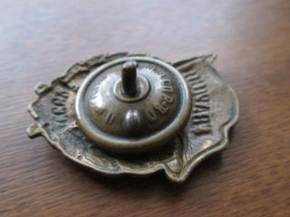 SOVIET USSR RED ARMY GUARD BADGE WITH ONE SCRATCH 7