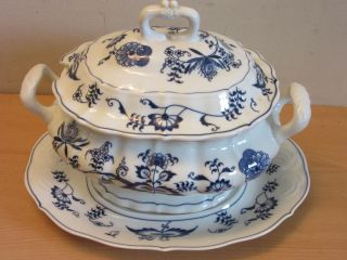 Vintage Porcelain Blue Danube Handled Soup Tureen W/ Lid & Underplate