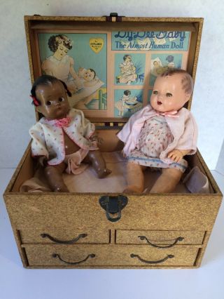 Effanbee Dy Dee Baby Doll W/4 Drawer Case & Many Accessories W/friend