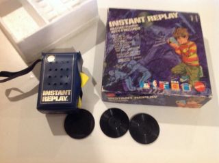 Vintage 1971 Mattel Instant Replay with 46 Records 2