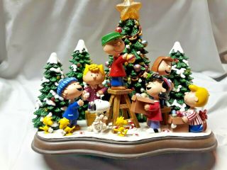 Vintage Danbury,  Peanuts Christmas Time Is Here,  Lighted Sculpture,  Snoopy
