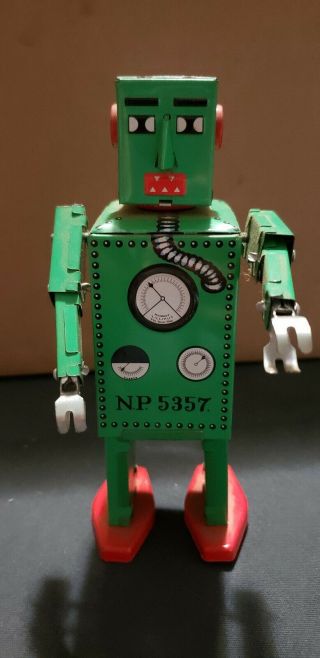 Vintage Tin Toys Robot Lilliput Windup Clockwork N.  P.  5357