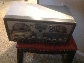 Vintage Hallicrafters SX - 100 Shortwave Receiver - Powers on 2