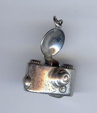 Vintage Sterling Silver 3d Old Fashioned Flash Camera Charm