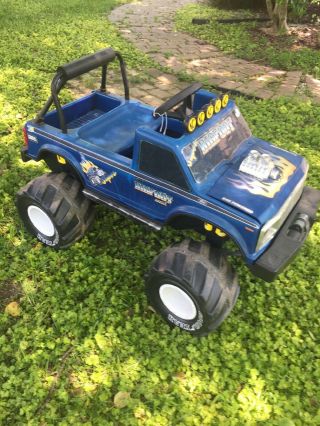 Vintage Bigfoot Monster Truck Powerwheels.