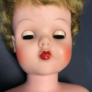 1950 ' s Betty the Bride Doll 30 