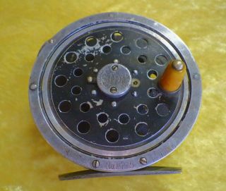 Pflueger Medalist 1495 Fly Reel With Sculpted Pillars,  Round Line Guard
