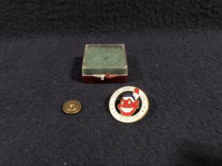 VINTAGE 1963 CLEVELAND / INDIANS BASEBALL ALL STAR GAME PRESS PIN MARKED BALFOUR 3