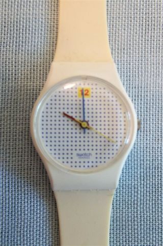 Vintage 1980s White Swatch Watch 755 Blue Dots With Case And Paperwork