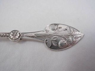 COIN SILVER STRAWBERRY PATTERN MASTER BUTTER KNIFE BRITE CUT NOT STERLING 2