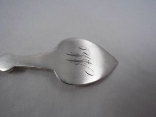 COIN SILVER STRAWBERRY PATTERN MASTER BUTTER KNIFE BRITE CUT NOT STERLING 4