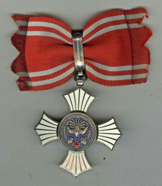 Wwii Japanese Red Cross Silver Enamel Medal For Women