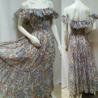 Vintage 1970s Off Shoulder Ruffle Floral Print Tiered Maxi Dress - Size S - Euc