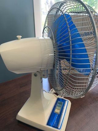 Vintage Galaxy 12” Oscillating Blue 3 - speed Fan. 4