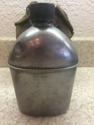 Vintage WWII 1945 US ARMY VOLLWRATH Canteen with cover & cup 2
