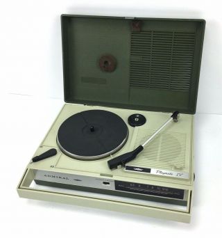 Vintage Admiral Playmate Iv Portable Record Player & Am Solid State Radio Green