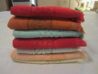 7 Vintage Cannon Monticello Santa Cruz Terry Cloth Bath Towels / Multi Colors