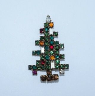 Vintage Weiss Rhinestone 3 Candle Christmas Tree Pin 1 3/4 "