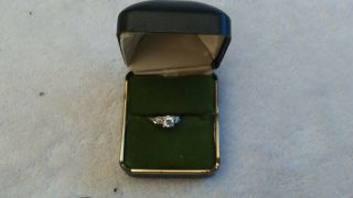 Vintage 14k White Gold Ring w/ 3 set diamonds Size 6 3