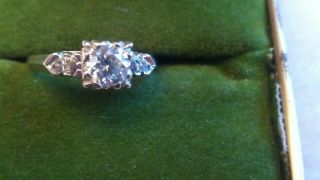 Vintage 14k White Gold Ring w/ 3 set diamonds Size 6 7