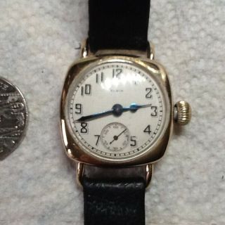 Solid 14k gold Elgin cushion watch,  large size vintage 1940 ' s 50 ' s impeccable. 4