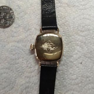 Solid 14k gold Elgin cushion watch,  large size vintage 1940 ' s 50 ' s impeccable. 7