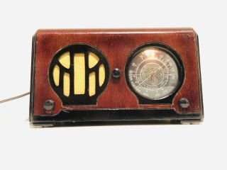 Antique 1937 Knight A - 9775 Fully Restored &.  Art Deco Tube Vintage Radio