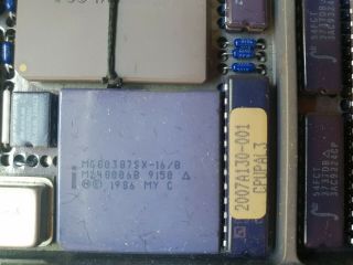 Vintage Ceramic CPU Intel MG80387SX MG80386 - 16 /B MG82370 - 16 /B on the board 3