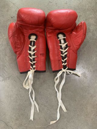 80s EVERLAST Boxing Gloves Sparring Gloves Red MADE IN USA Man Cave Rocky VTG 3