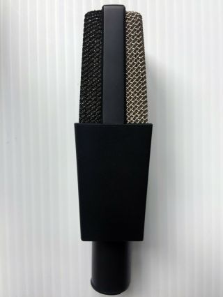 AKG C414 B - ULS Large Diaphragm Condenser Microphone - Classic - Vintage - 3