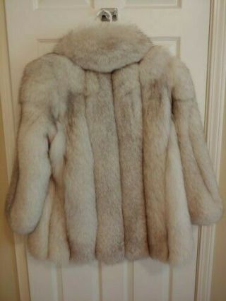 Bill Blass Furs Women ' s Vintage Fox Fur Coat - Flawless Exterior 2