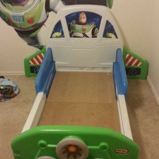 Rare Little Tikes Toy Story Buzz Toddler Bed With Toy Story Bedding 2
