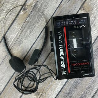 Vintage Sony Walkman Wm - F17 Fm/am Stereo Radio & Cassette Player