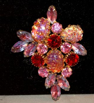 Iridescent Foil Art Glass Cabochon & Rhinestone Unsigned High End Vintage Brooch