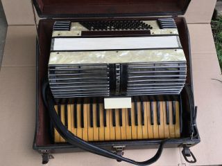 Vintage Scandalli Accordion model 93 with case - 2