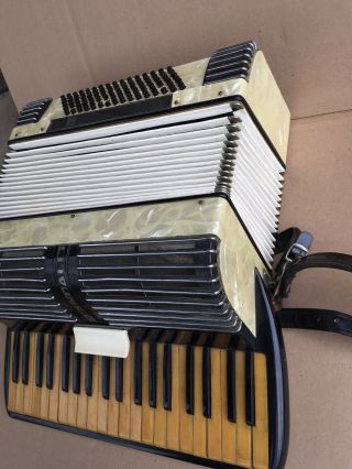 Vintage Scandalli Accordion model 93 with case - 3