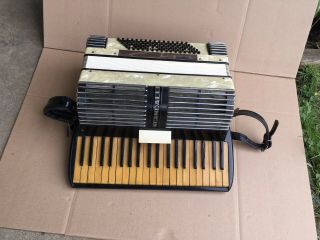 Vintage Scandalli Accordion model 93 with case - 4