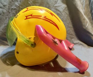 VINTAGE ULTRA RARE WEIRD - OHS PLASTIC HELMET 1964 3