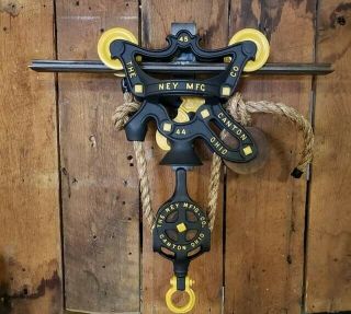 Antique Ney Hay Trolley Barn Pulley Carrier
