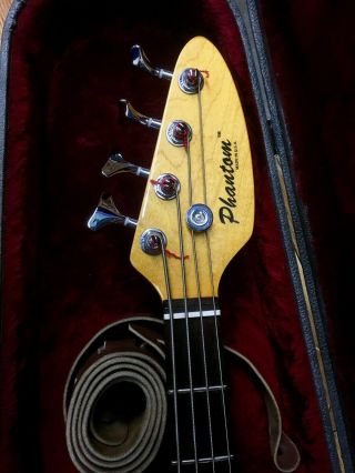 Vintage Phantom Guitar 4 String Bass w/Hardcase in 2