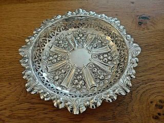 Antique Victorian Sterling Silver Repousse Heavy Dish.  London H/m 1894 127 Grams