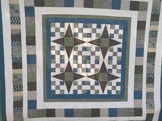 Double Or Queen Size Quilt Or Bedspread