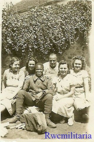 Rare: Female Wehrmacht Helferin Blitzmädel Girls W/ Black French Pow