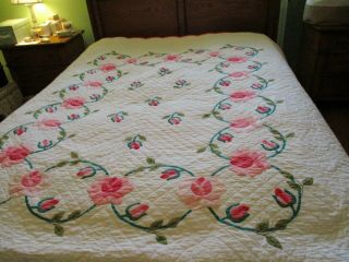 Vintage Handmade Quilt 84 X 72 Floral Quilt 6 Spi 50 Years Old