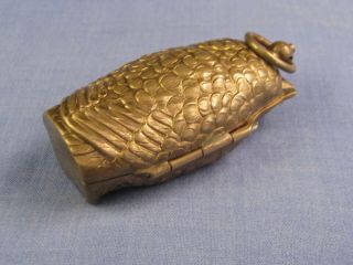 ANTIQUE VICTORIAN BRASS FIGURAL OWL DOUBLE SOVEREIGN CASE COIN HOLDER MONEY BOX 6